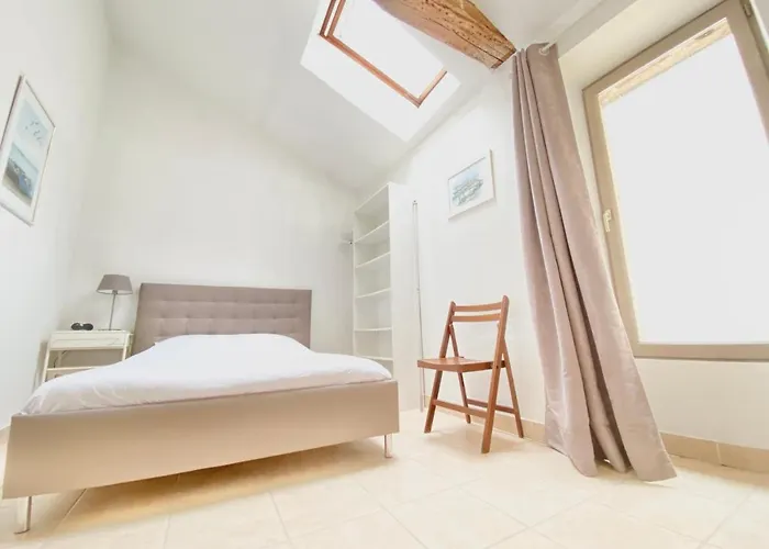 Apartment Le Conservatoire, En Plein Centre Historique *